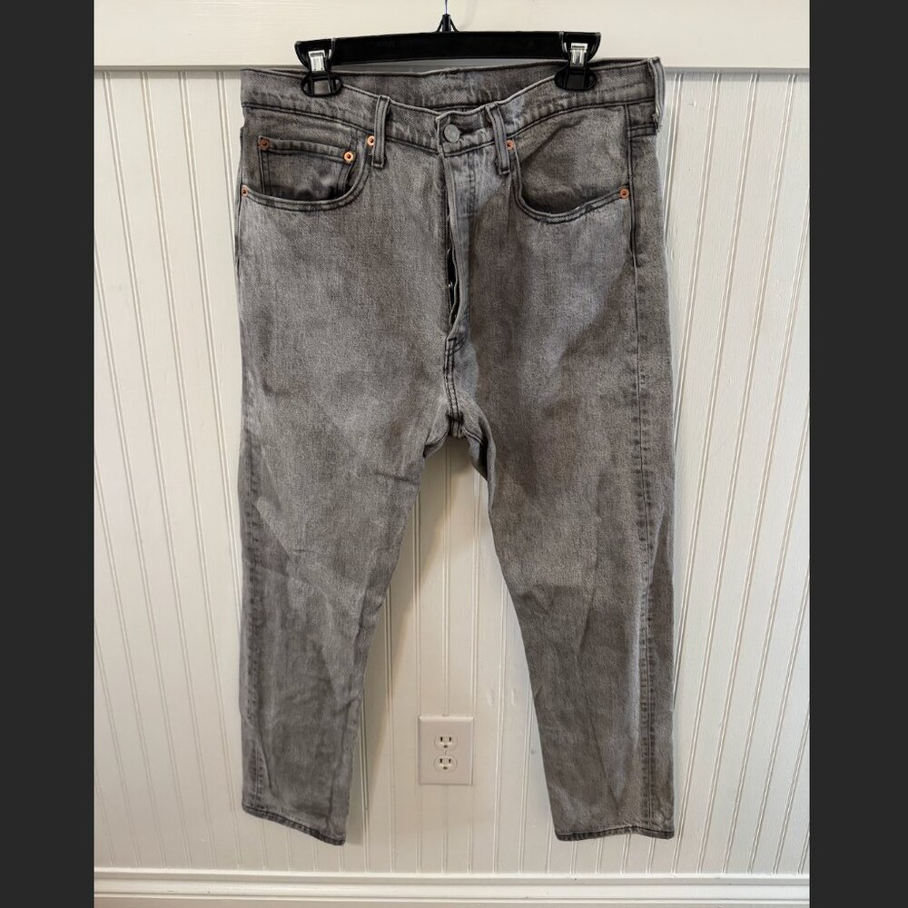 Levi 501 Skinny Straight Grey Wash Jeans (32 waist, 28 inseam)
